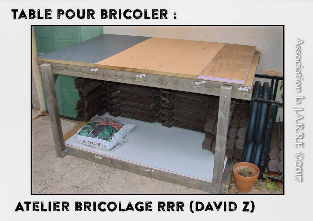 Table ré-utilisée conception DavidZ- Récup Botanic - association la jarre écocitoyenne