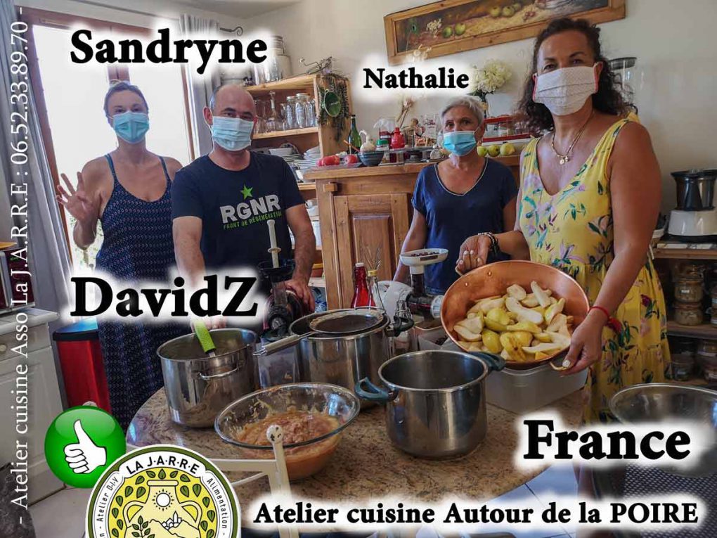 Atelier-poire---Sandryne-DavidZ-Nathalie-France_Association-la-jarre