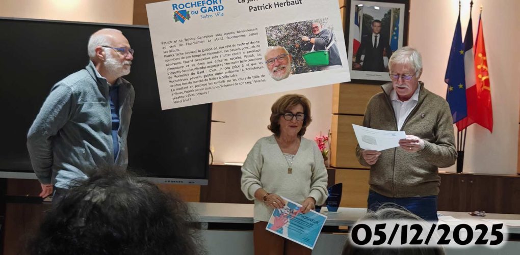 LECTURE du TEXTE_par Monsieur le Maire_Journée-mondiale-du-bénévolat_Patrick-Herbaut_Association-La-JARRE-Écocitoyenne.jpg